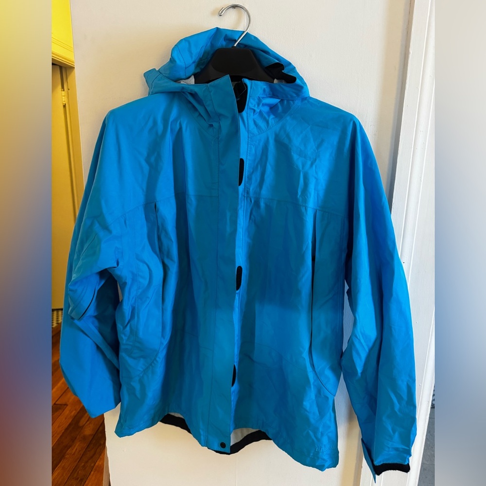 L.L. Bean women’s plus 1x blue raincoat